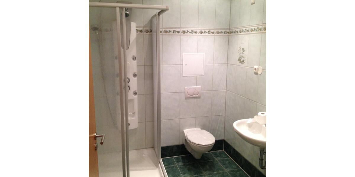 Erdgeschoßwohnung Bitterfeld-Wolfen Wolfen - 2 Zimmer, 49 m&sup2;, 69.000&euro; | Angebot:25757066