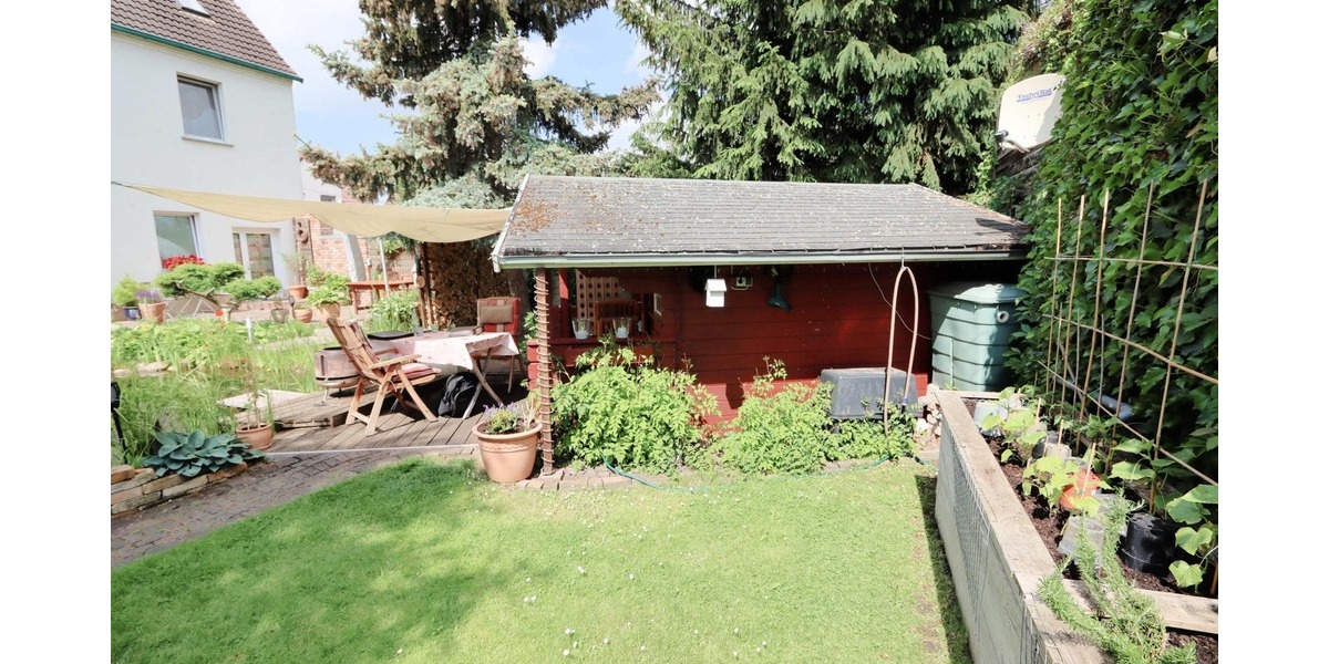4 Generationen unter einem Dach? Kein Problem - Garten mit Teich - Carport - Top Zustand 8 zimmer