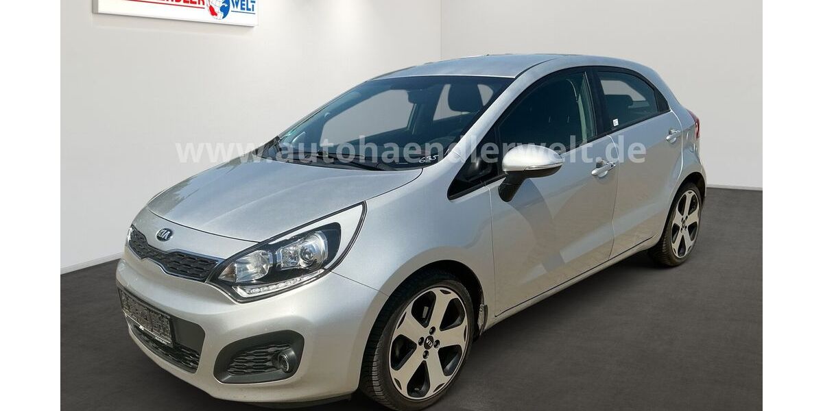 Kia Rio 117.130 km 4.299 &euro; Brehna 06796