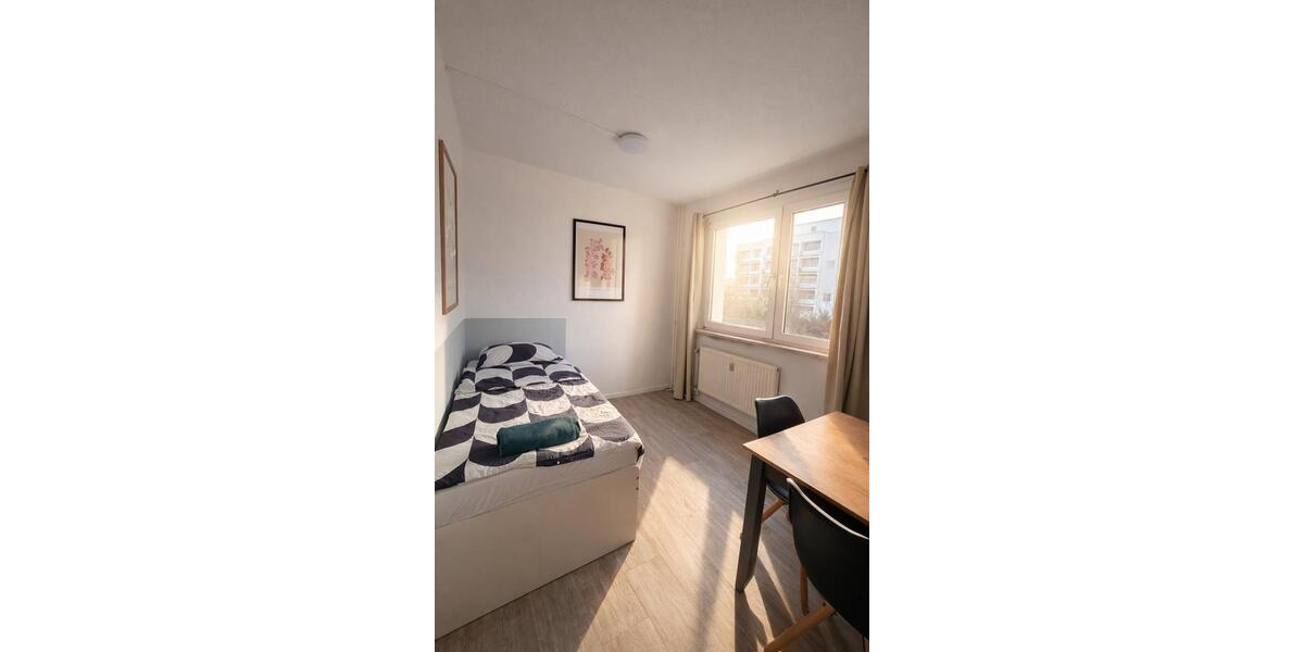 Etagenwohnung Halle (Saale) Büschdorf - 3 Zimmer, 70 m&sup2;, 800&euro; | Angebot:26493719
