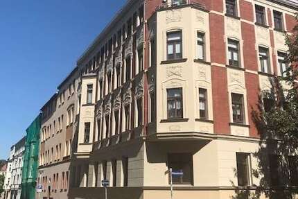 Wohnung zum Kaufen in Halle 198.000 € 77.95 m² 3 zimmer