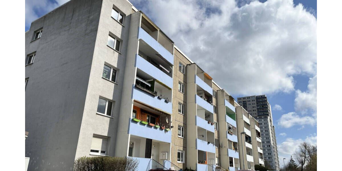 Etagenwohnung Halle (Saale) Westliche Neustadt - 2 Zimmer, 49 m&sup2;, 250&euro; | Angebot:26247636