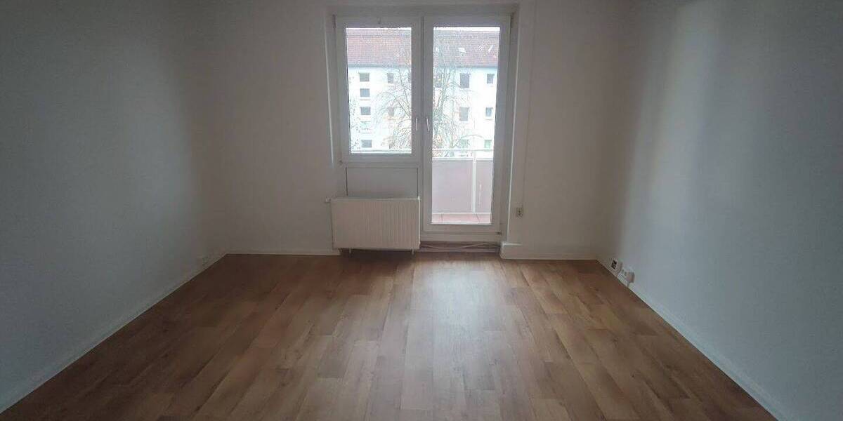 Etagenwohnung Merseburg - 5 Zimmer, 119 m&sup2;, 836&euro; | Angebot:26741628