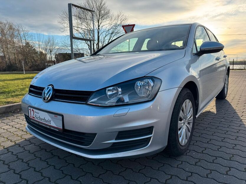 VW Golf 96.300 km 9.499 € Schkopau 06258