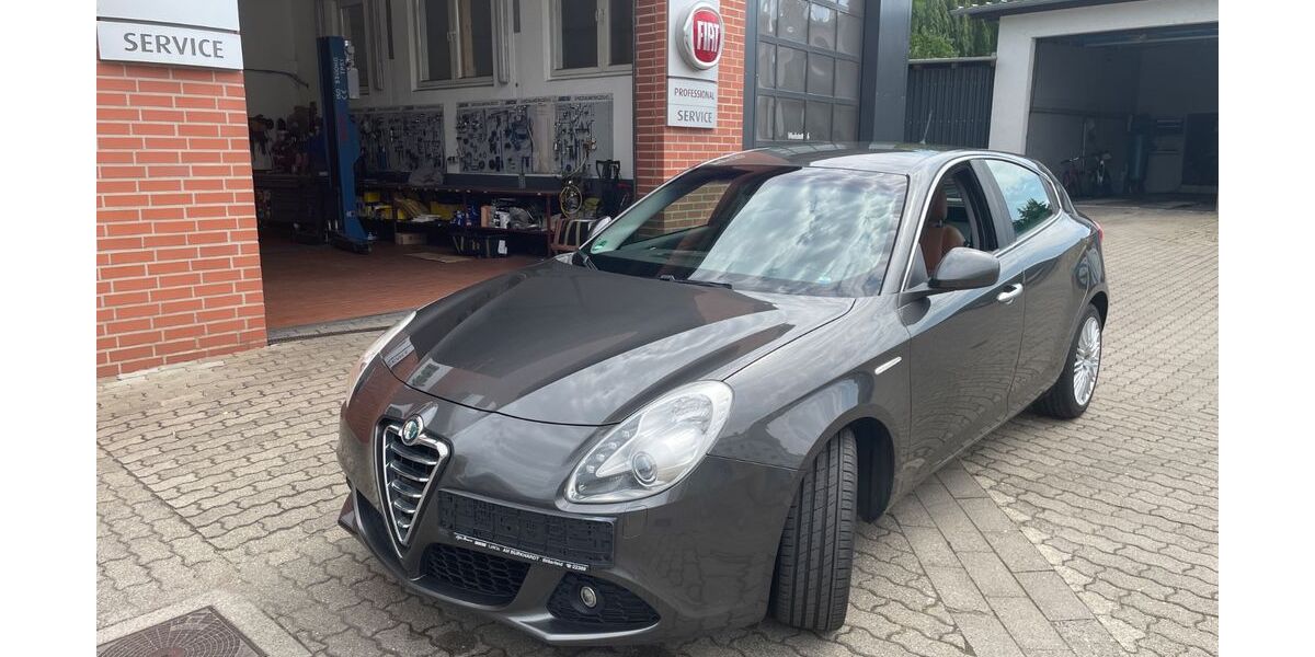 Alfa Romeo Giulietta 126.200 km 5.999 &euro; Bitterfeld-Wolfen 06749