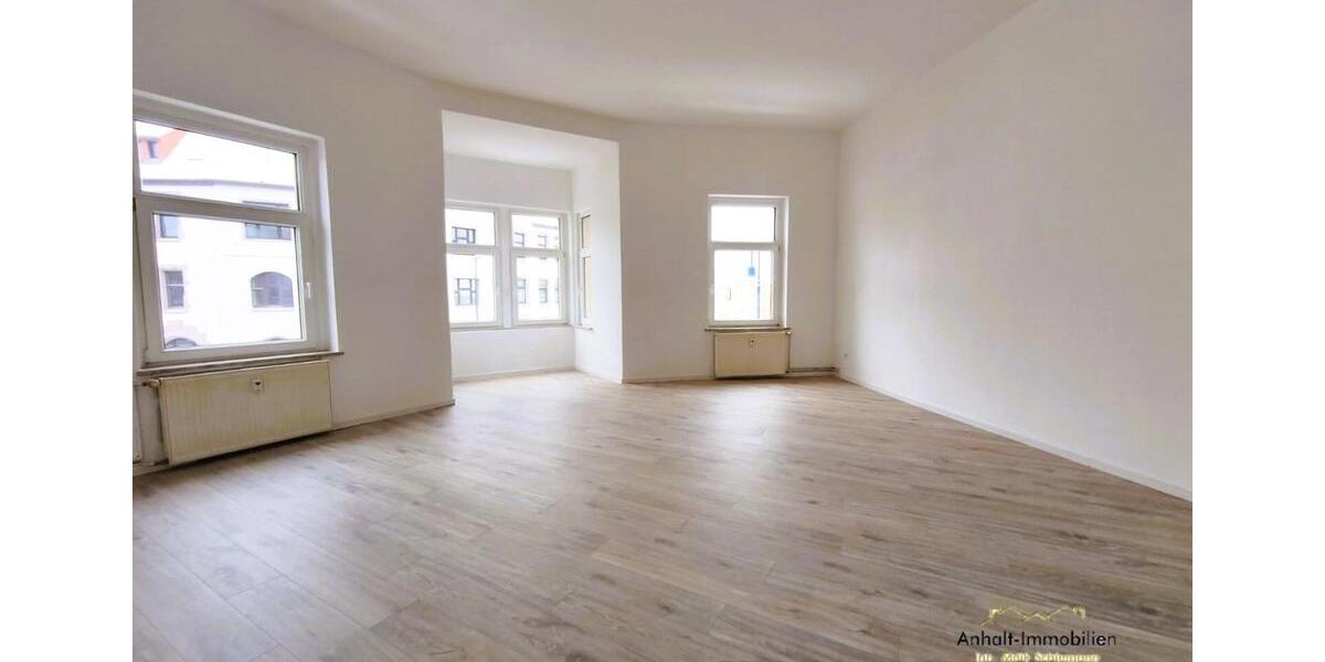 Etagenwohnung Bitterfeld-Wolfen Bitterfeld - 1 Zimmer, 52 m&sup2;, 365&euro; | Angebot:23847464