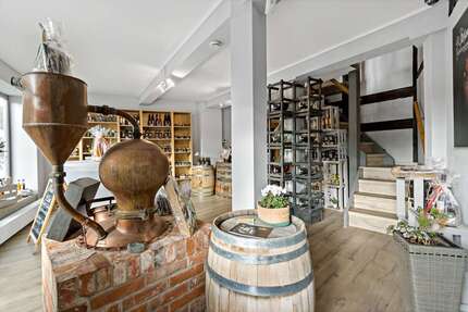 Einzelhandel in Halle 1.500 € 100 m² zimmer