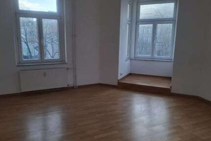 Wohnung Halle Damaschkestraße - 2 Zimmer, 69 m&sup2;, 480&euro; | Angebot:26864505