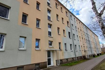 Es ist Zeit für einen Tapetenwechsel - 2. OG rechts 3 zimmer