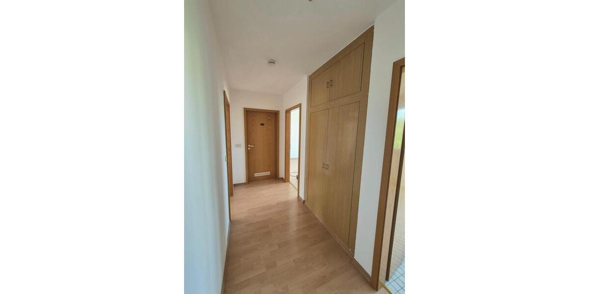 Etagenwohnung Halle (Saale) Damaschkestraße - 2 Zimmer, 56 m&sup2;, 500&euro; | Angebot:26614388