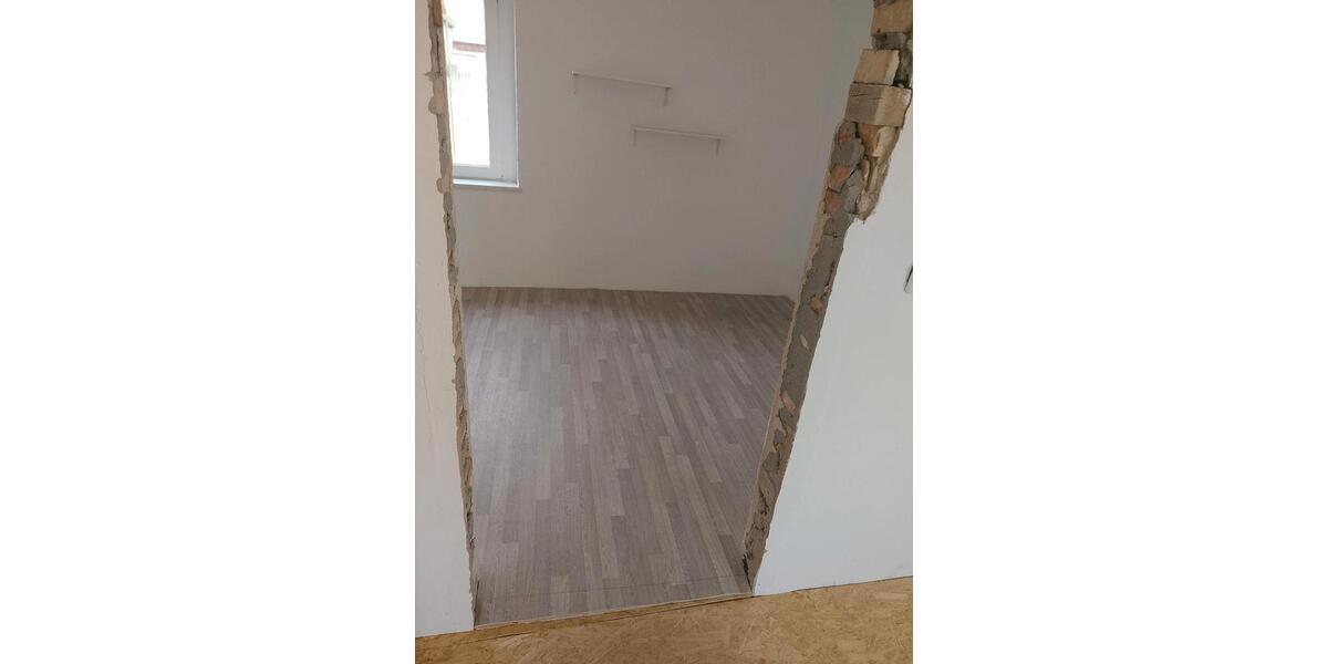 Einfamilienhaus Seegebiet Mansfelder Land - 7 Zimmer, 200 m&sup2;, 70.000&euro; | Angebot:26657379
