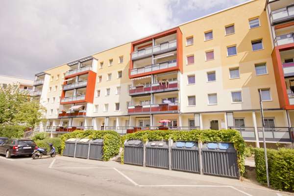 Etagenwohnung Halle (Saale) Südstadt - 4 Zimmer, 72 m&sup2;, 444&euro; | Angebot:26803439