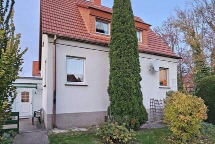 Freistehendes Einfamilienhaus mit Wintergarten zum Wohlfühlen- Provisionsfrei für den Käufer! 4 zimmer