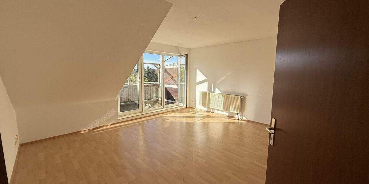 Etagenwohnung Zörbig Mößlitz - 2 Zimmer, 58 m&sup2;, 435&euro; | Angebot:24726296