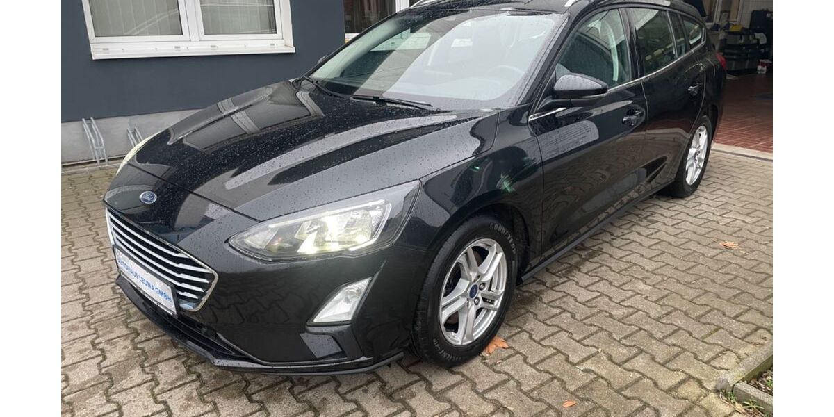 Ford Focus 76.998 km 17.699 &euro; Leuna 06237