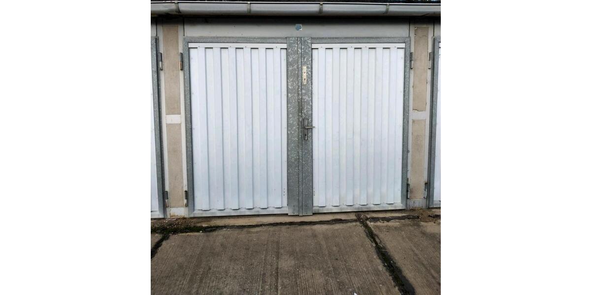 Garagen / Stellplätze Halle (Saale) Halle-Neustadt - 5.000&euro; | Angebot:25157958