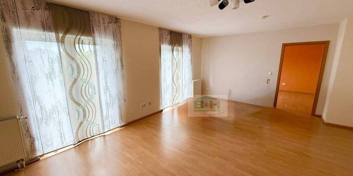 Etagenwohnung Sandersdorf-Brehna Sandersdorf - 4 Zimmer, 105 m&sup2; | Angebot:23833546
