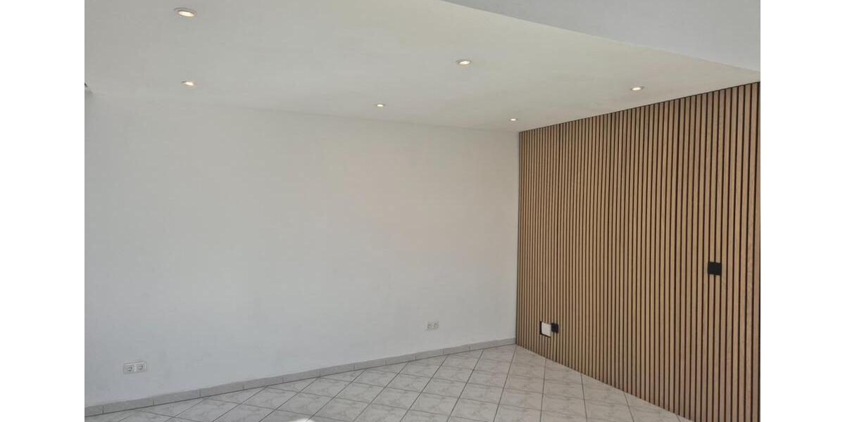 Gewerbeobjekt Halle (Saale) Damaschkestraße - 700&euro; | Angebot:24366287