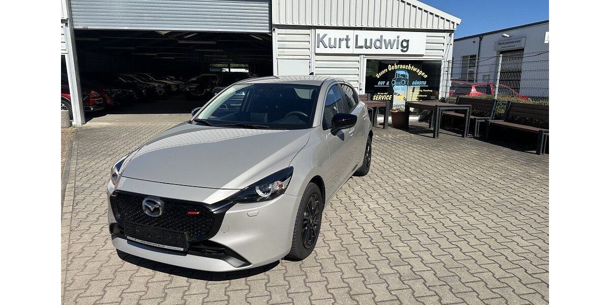 Mazda 2 12.959 km 17.990 &euro; Halle 06126