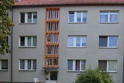 Wohnung Bad Lauchstädt - 3 Zimmer, 58 m&sup2;, 359&euro; | Angebot:25040609