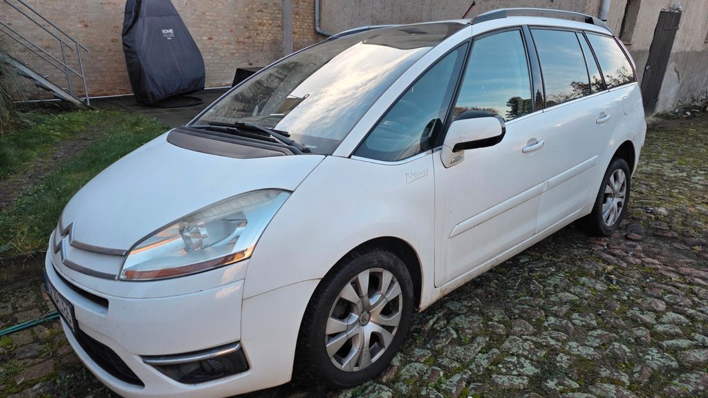 Citroen C4 Picasso 308.000 km 1.000 &euro; Petersberg OT Teicha 06193
