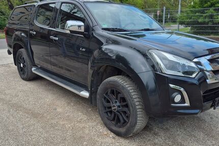 Isuzu D-Max 140.162 km 21.063 &euro; Bitterfeld 06749