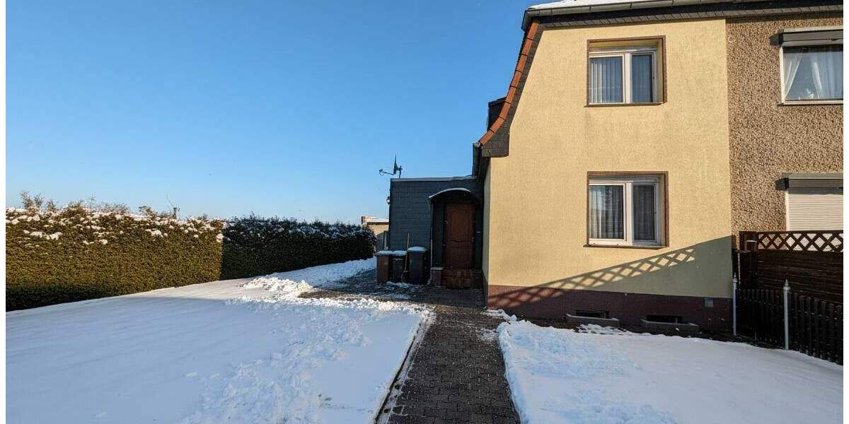 Doppelhaushälfte Sandersdorf-Brehna Zscherndorf - 3 Zimmer, 68 m&sup2;, 89.000&euro; | Angebot:24874748