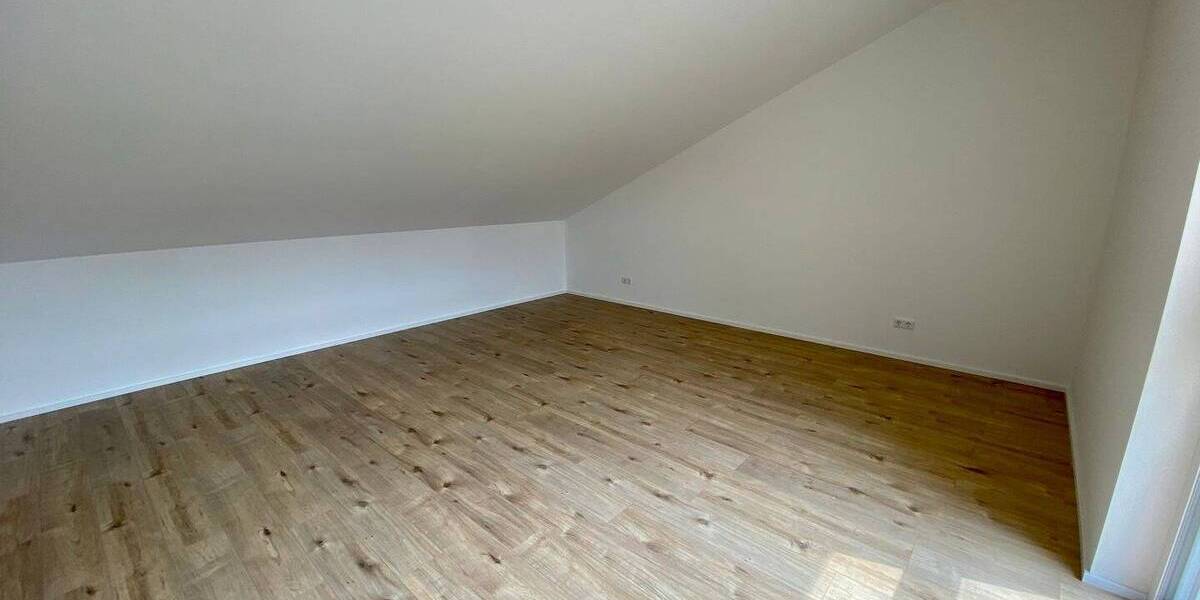 Doppelhaushälfte Salzatal Lieskau - 4 Zimmer, 152 m&sup2;, 450.000&euro; | Angebot:25675534