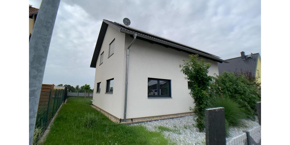 Einfamilienhaus Landsberg - 4 Zimmer, 134 m&sup2;, 1.900&euro; | Angebot:26049201