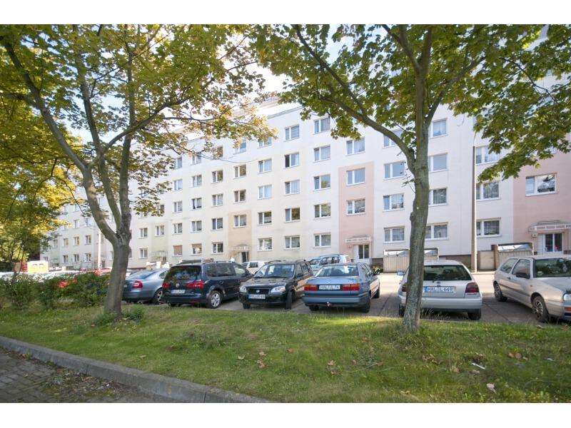 Wohnung zum Mieten in Halle (Saale) 346 € 59.09 m²