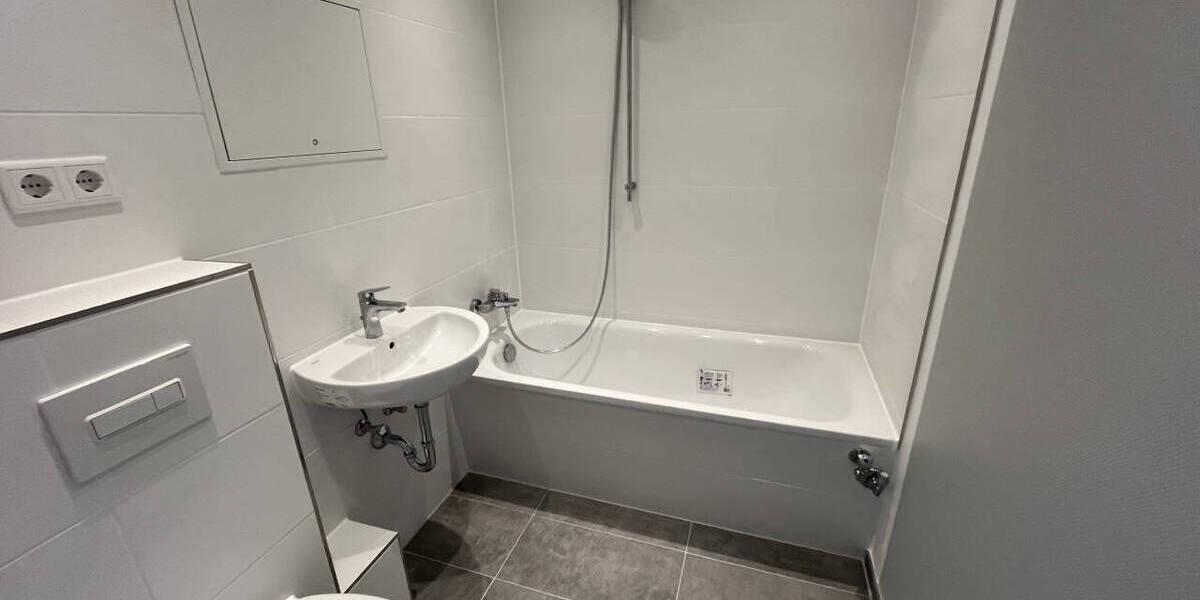 Etagenwohnung Halle (Saale) Westliche Neustadt - 3 Zimmer, 56 m&sup2;, 368&euro; | Angebot:26128787