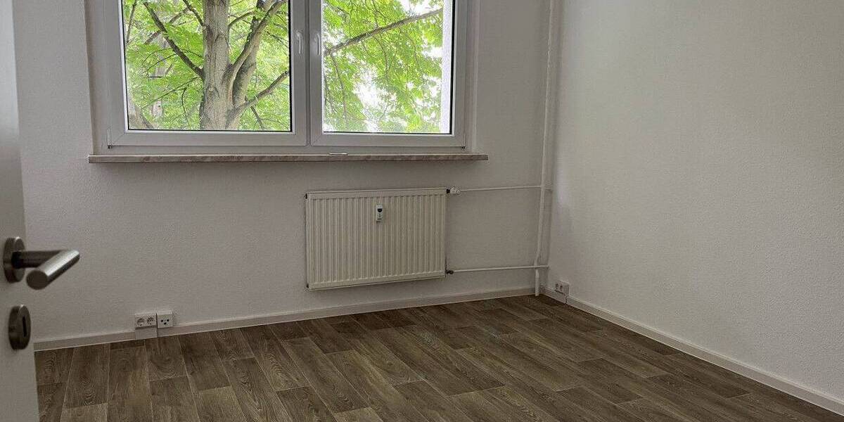Etagenwohnung Halle (Saale) Nördliche Neustadt - 3 Zimmer, 57 m&sup2;, 320&euro; | Angebot:26843824