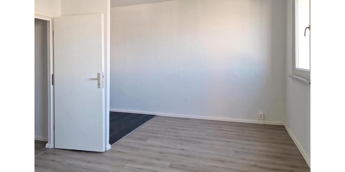 Etagenwohnung Halle (Saale) Halle-Neustadt - 3 Zimmer, 56 m&sup2;, 290&euro; | Angebot:24980688