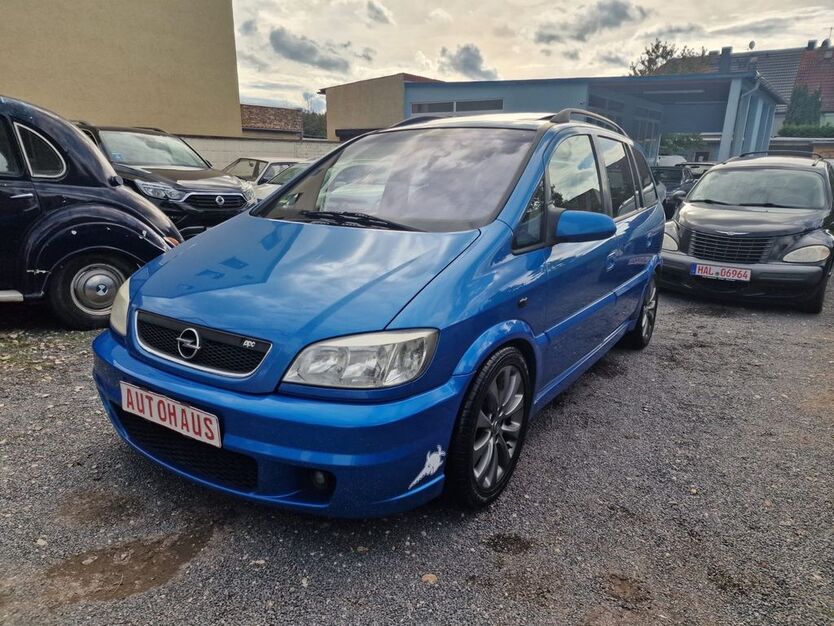 Opel Zafira 190.000 km 2.990 € Halle Saale 06132