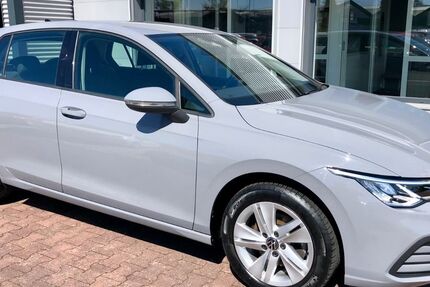 VW Golf 97.858 km 13.999 &euro; Halle/Saale 06118
