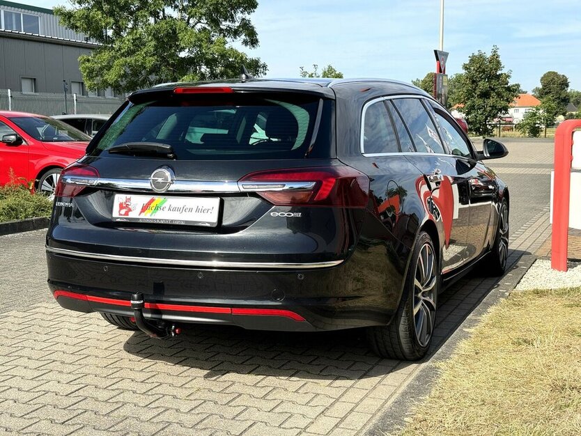 Opel Insignia 2.0 Sportstourer /Xenon/Navi/19´´ Alu 150.000 km 7.990 € Leipzig 04347