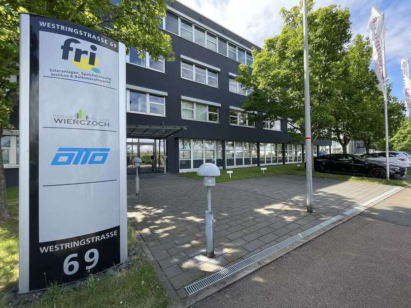 hochwertige, sanierte Bürofläche im Dölziger Gewerbegebiet!