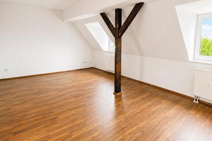 Wohnung Merseburg - 4 Zimmer, 90 m&sup2;, 590&euro; | Angebot:26535293