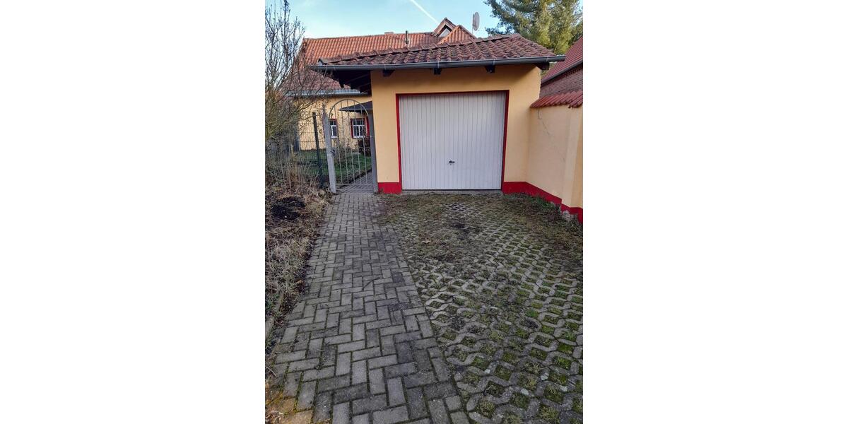 Einfamilienhaus Leuna - 6 Zimmer, 160 m&sup2;, 1.040&euro; | Angebot:24682530