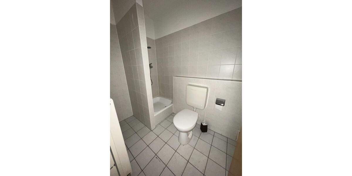 Etagenwohnung Salzatal Schiepzig - 2 Zimmer, 28 m&sup2;, 260&euro; | Angebot:26723152
