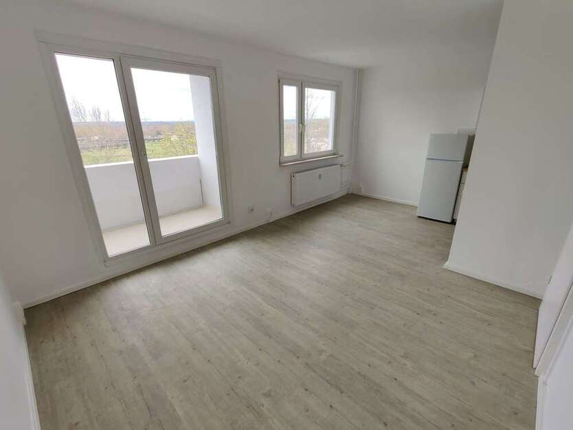 Wohnung zum Mieten in Halle 550 € 68.5 m²