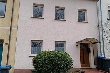 Haus Eisleben (Lutherstadt) - 6 Zimmer, 90 m&sup2;, 94.000&euro; | Angebot:23863635