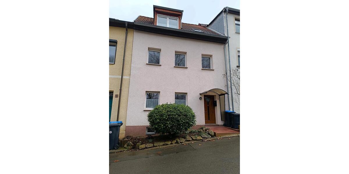 Reihenhaus Eisleben (Lutherstadt) - 6 Zimmer, 90 m&sup2;, 94.000&euro; | Angebot:23863635