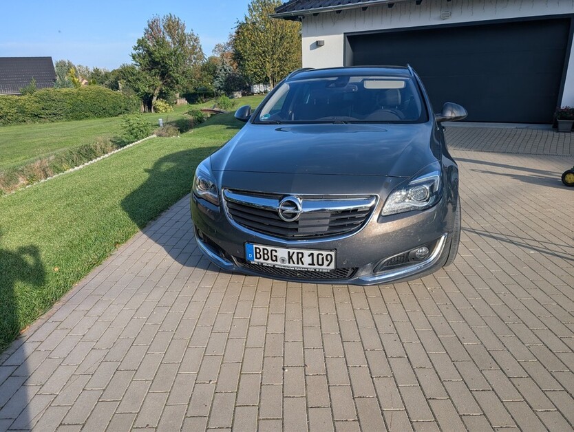 Opel Insignia Sports Tourer 158.600 km 7.300 € Könnern 06420