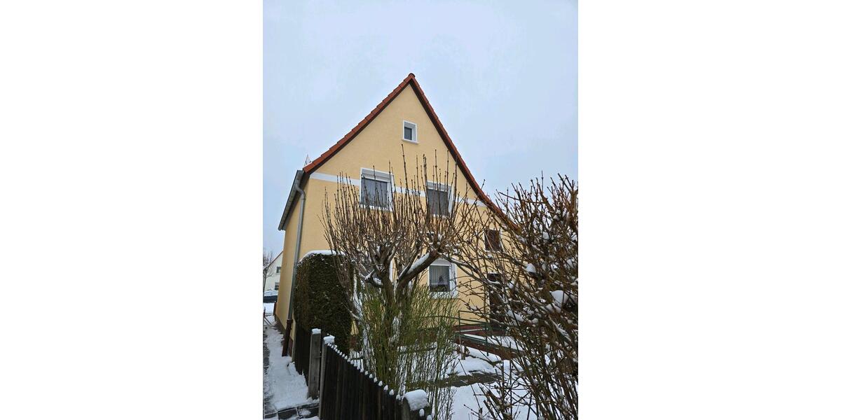 Einfamilienhaus Leuna - 3 Zimmer, 84 m&sup2;, 160.000&euro; | Angebot:24961861