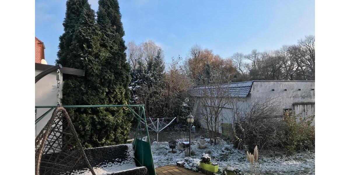 Einfamilienhaus Leuna - 8 Zimmer, 270 m&sup2;, 420.000&euro; | Angebot:23634405