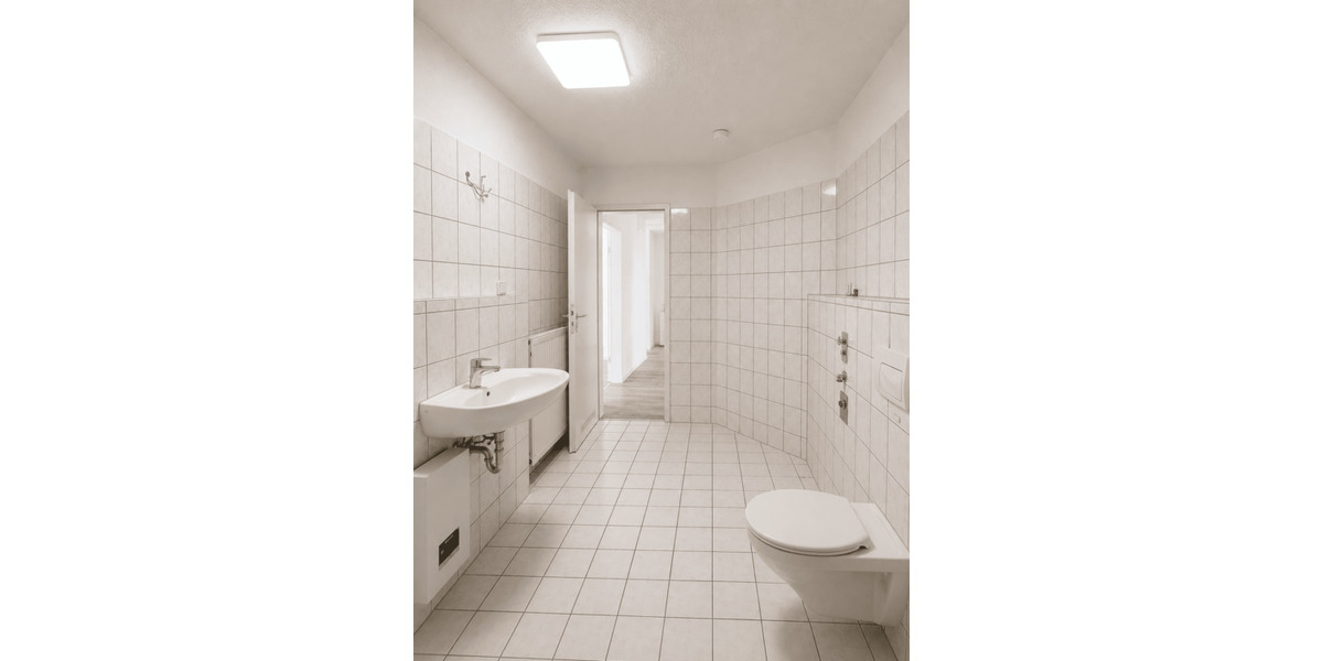 Etagenwohnung Bitterfeld-Wolfen Bitterfeld - 2 Zimmer, 76 m&sup2;, 510&euro; | Angebot:26820168