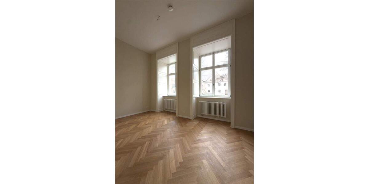 Terrassenwohnung Halle Altstadt - 2 Zimmer, 65 m&sup2;, 878&euro; | Angebot:25778668