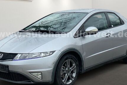 Honda Civic 112.647 km 3.499 &euro; Brehna 06796