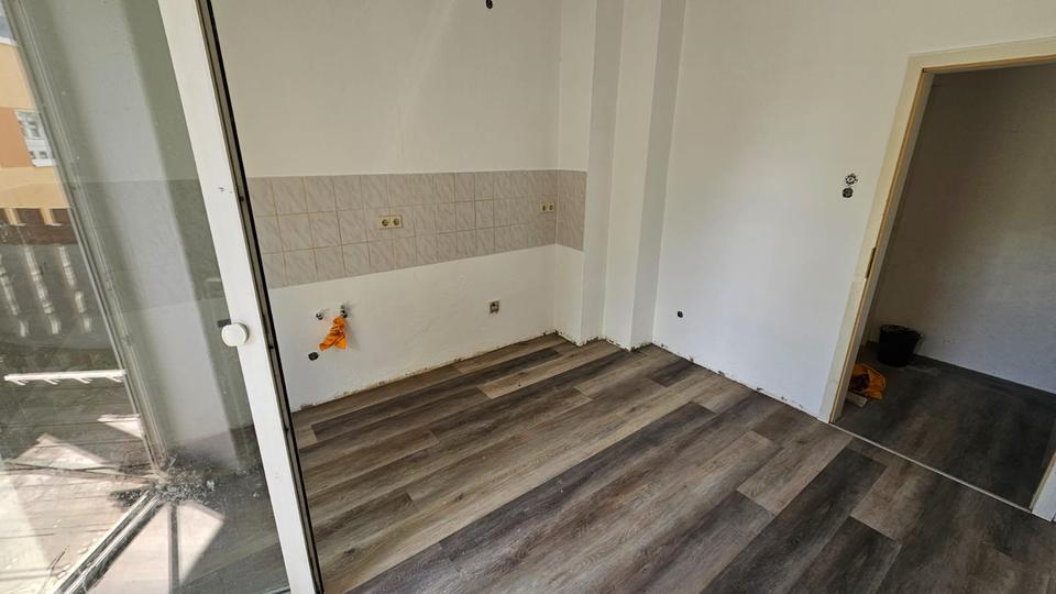 Etagenwohnung Köthen (Anhalt) - 4 Zimmer, 96 m&sup2;, 550&euro; | Angebot:26458945